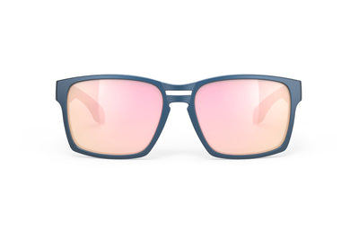 Rudy Project Spinair 57 lifestyle sunglasses are perfect for all outdoor activities and they're prescription ready#color_spinair-57-metal-night-matte-frame-with-multilaser-rose-gold-lenses
