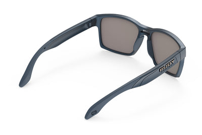 Rudy Project Spinair 57 lifestyle sunglasses are perfect for all outdoor activities and they're prescription ready#color_spinair-57-metal-night-matte-frame-with-multilaser-rose-gold-lenses