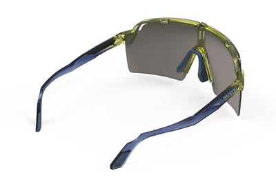 Rudy Project Spinshield Pro all-sport shield sunglasses are perfect for any outdoor activities including running, cycling, gravel biking, mountain biking, boating, golf and pickleball#color_spinshield-pro-crystal-apple-avio-frame-with-multilaser-yellow-lenses