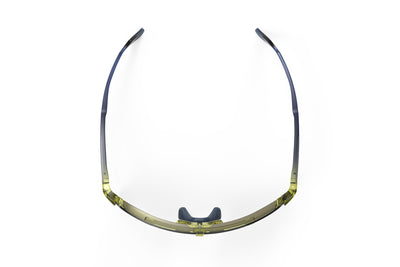 Rudy Project Spinshield Pro all-sport shield sunglasses are perfect for any outdoor activities including running, cycling, gravel biking, mountain biking, boating, golf and pickleball#color_spinshield-pro-crystal-apple-avio-frame-with-multilaser-yellow-lenses