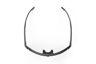 Rudy Project Spinshield Pro all-sport shield sunglasses are perfect for any outdoor activities including running, cycling, gravel biking, mountain biking, boating, golf and pickleball#color_spinshield-pro-black-matte-frame-with-smoke-black-lenses